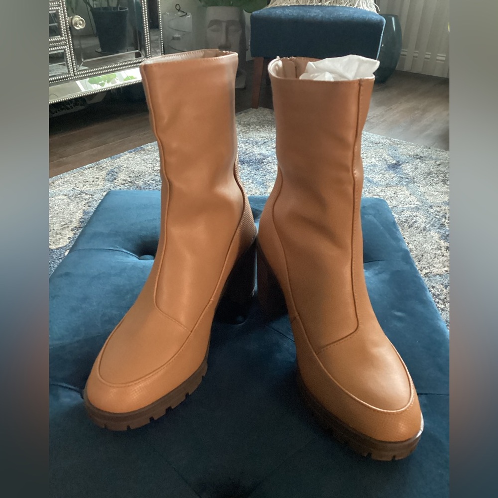 Womens Boots